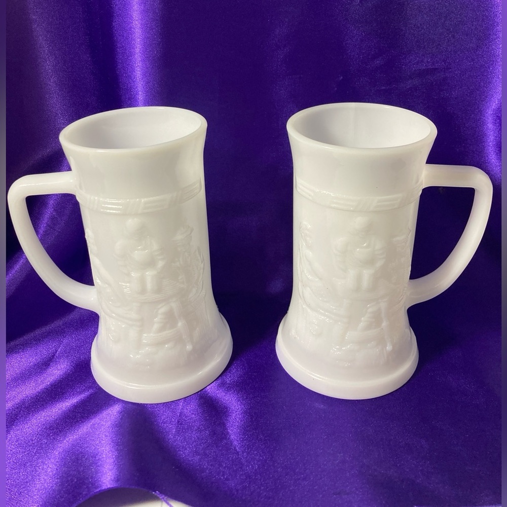 Vintage 2 Federal White Milk Glass Beer Mugs, 1950's Milk Glass Steins